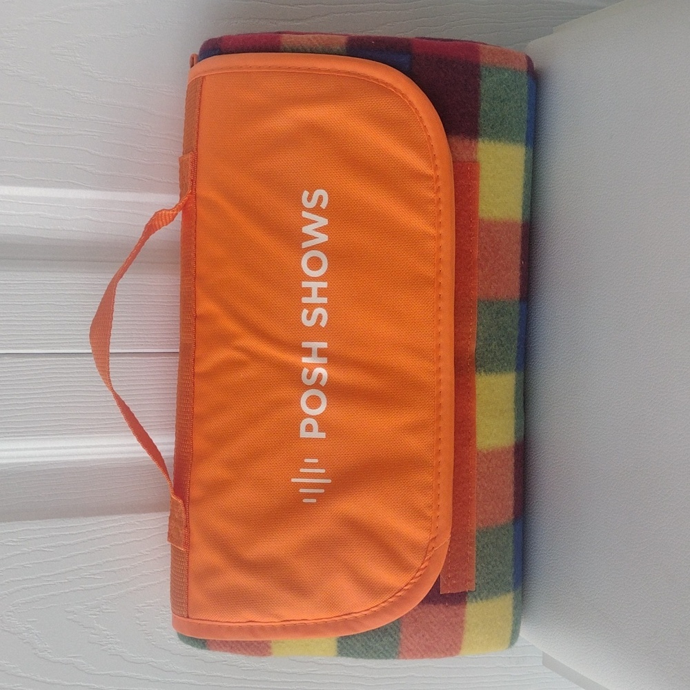 Poshmark Posh Shows Colorful Plaid Blanket
